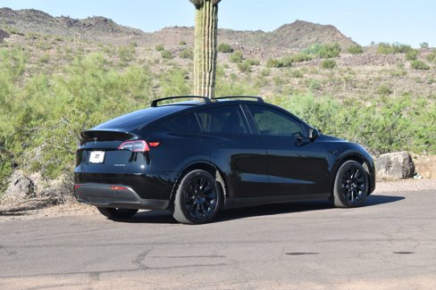 Used 2023 Tesla Model Y Long Range image 8