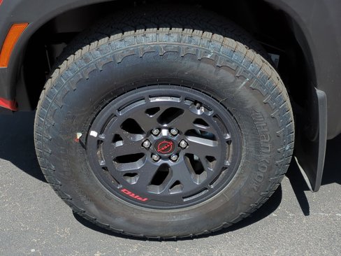 New 2025 Nissan Frontier PRO-4X w/ Pro Convenience Package image 19