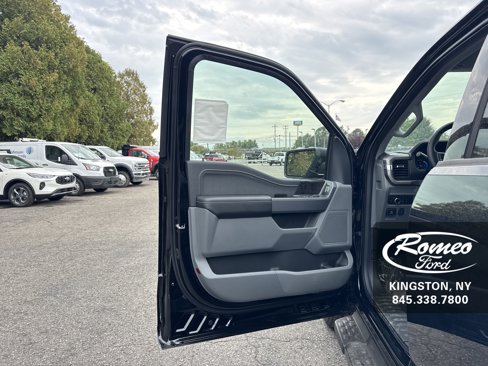 New 2025 Ford F150 Lightning XLT image 11