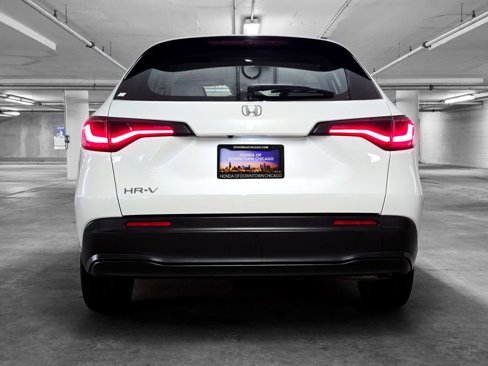 Certified 2023 Honda HR-V LX image 8