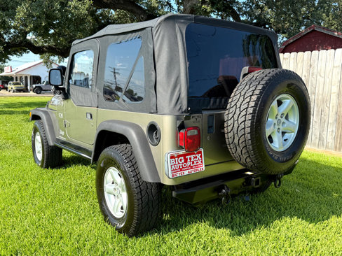Used 2005 Jeep Wrangler X w/ Tire & Wheel Group (Ecco) image 9