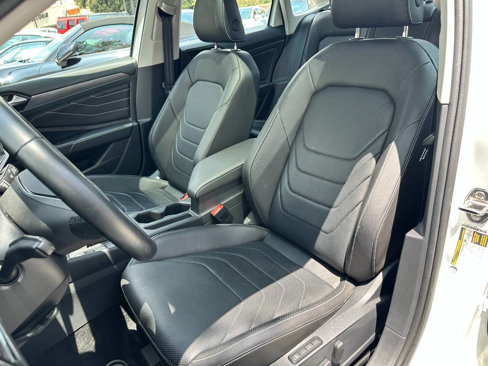 Used 2024 Volkswagen Jetta SEL image 20