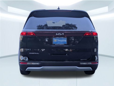 Used 2024 Kia Carnival LX image 5