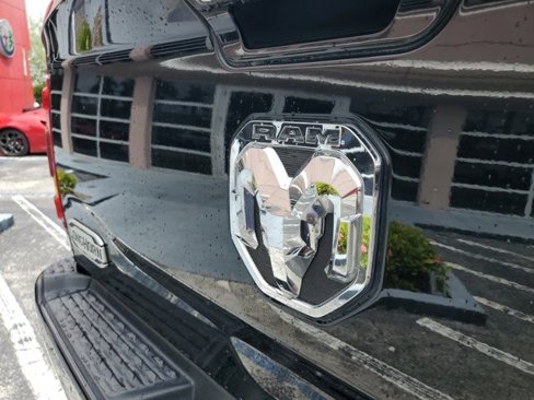 Used 2019 RAM 3500 Limited image 12