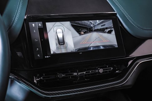 Used 2025 Aston Martin DBX 707 image 25