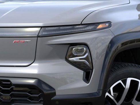 New 2025 Chevrolet Silverado EV RST image 10