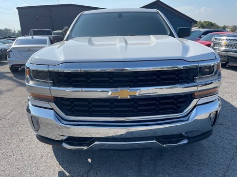 Used 2018 Chevrolet Silverado 1500 W/T w/ WT Convenience Package image 2