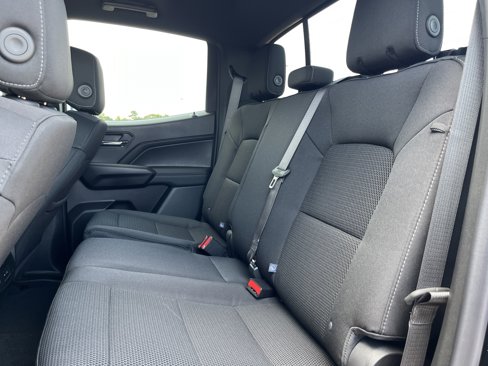 New 2026 GMC Canyon Elevation w/ Convenience Package image 11