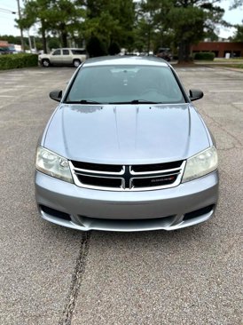 Used 2013 Dodge Avenger SE image 28