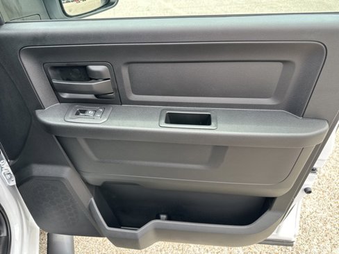 New 2025 RAM 2500 Tradesman image 42