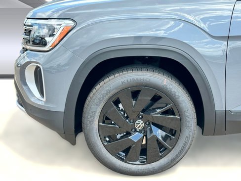 New 2026 Volkswagen Atlas SE image 10