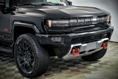 New 2025 GMC Hummer EV 2X w/ LPO, Sport Package image 2