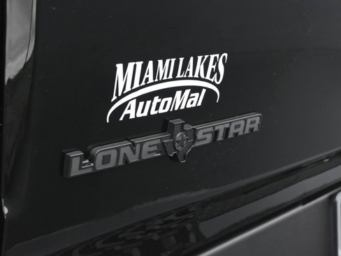 New 2025 RAM 1500 4x4 Crew Cab image 31