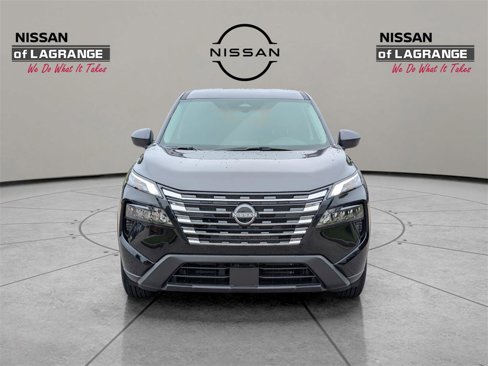 New 2026 Nissan Rogue S image 2