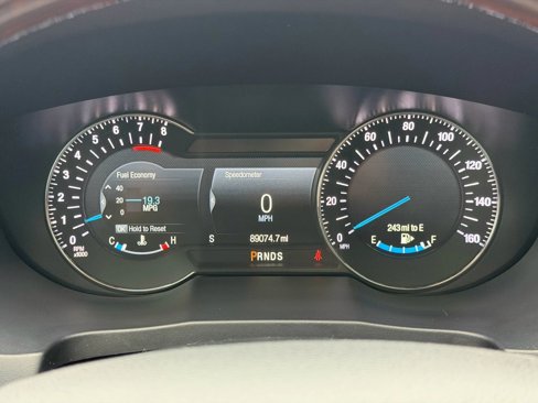 Used 2019 Ford Explorer Platinum image 11
