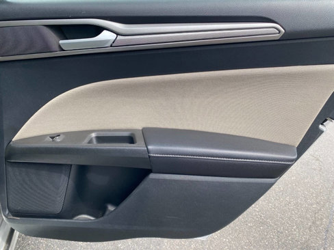 Used 2019 Ford Fusion S image 28