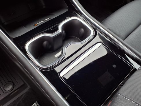 New 2025 Chevrolet Traverse Z71 w/ Enhanced Driving Package image 23