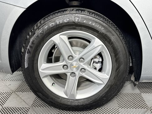 Used 2025 Chevrolet Malibu LS image 32