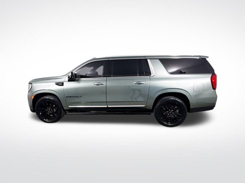 Used 2024 GMC Yukon XL Denali w/ LPO, Floor Liner Package image 4