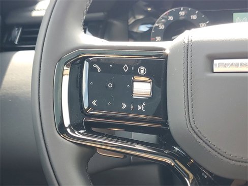 New 2026 Land Rover Range Rover Velar Dynamic SE image 28