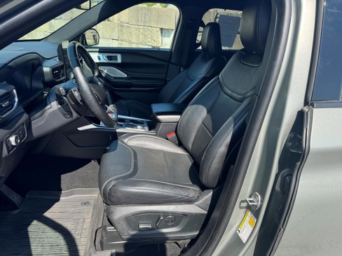Used 2020 Ford Explorer ST w/ ST Street Pack image 8