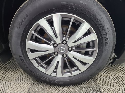 Used 2019 Nissan Pathfinder S image 14
