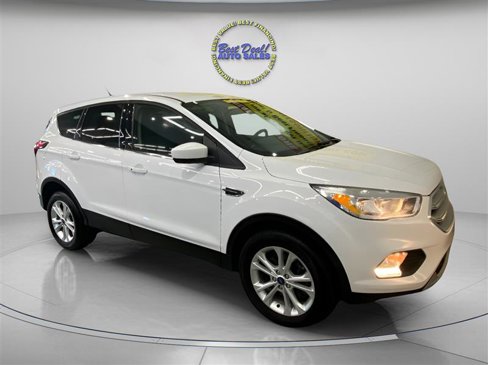 Used 2019 Ford Escape SE image 8
