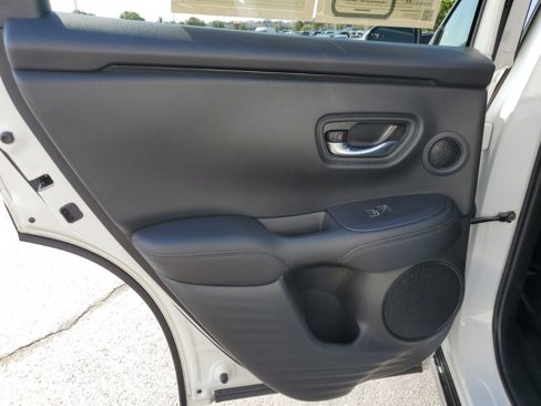 Certified 2025 Honda HR-V EX-L image 34