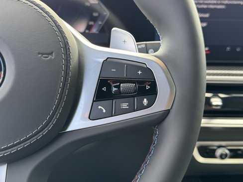 New 2026 BMW X5 M60i image 24