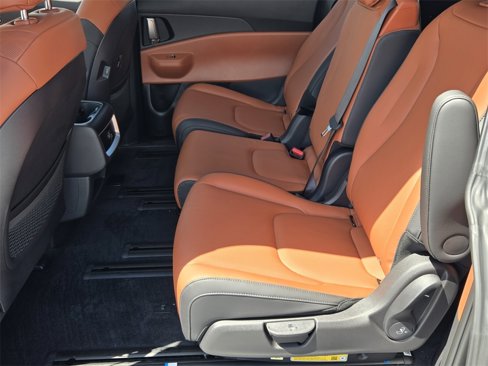New 2026 Kia Carnival EX image 8