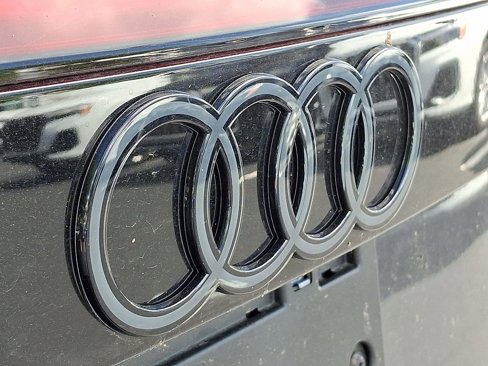 New 2025 Audi Q8 Prestige image 24