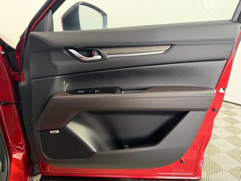 New 2025 MAZDA CX-5 Signature image 28
