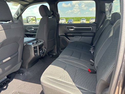 New 2026 RAM 1500 4x4 Crew Cab image 30