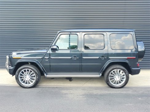 Used 2023 Mercedes-Benz G 550 image 2