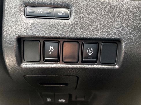 Used 2023 Nissan Murano SV image 28