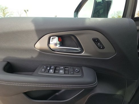New 2025 Chrysler Pacifica Select w/ Uconnect Theater Family Group image 13