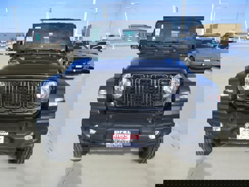 Used 2024 Jeep Wrangler Sport image 9