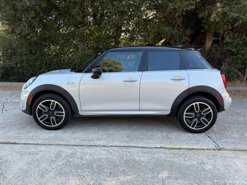 Used 2019 MINI Cooper S w/ Premium Package image 5