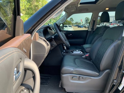 Used 2024 Nissan Armada Platinum w/ Captain's Chairs Package image 19