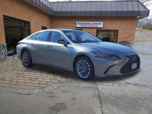 Used 2019 Lexus ES 350 w/ Luxury Package image 1