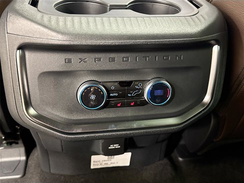 New 2025 Ford Expedition Max King Ranch image 26