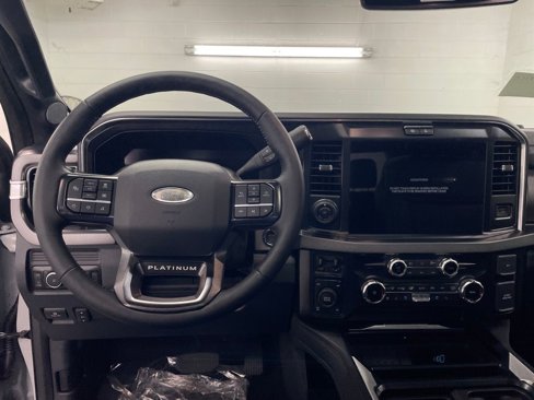 New 2026 Ford F250 Platinum image 8