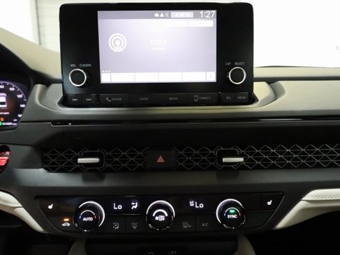 Certified 2024 Honda Accord EX image 23
