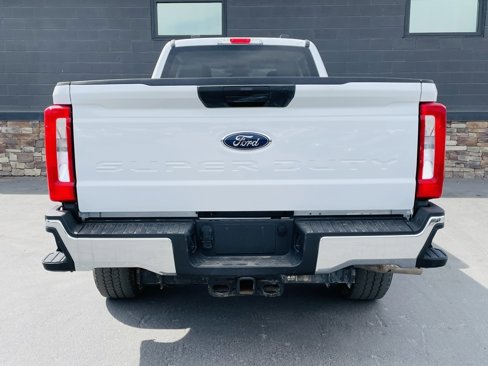 Used 2024 Ford F350 XLT image 8