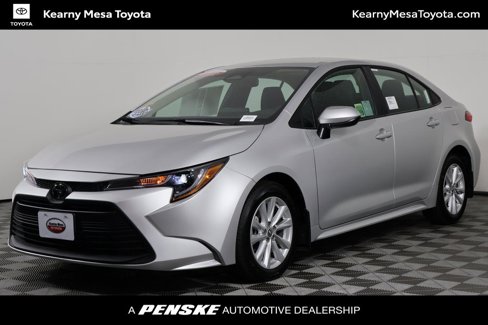 Used 2025 Toyota Corolla LE image 1