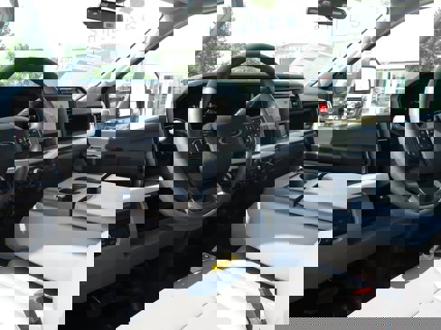 New 2025 Ford F350 XL w/ XL Chrome Package image 15