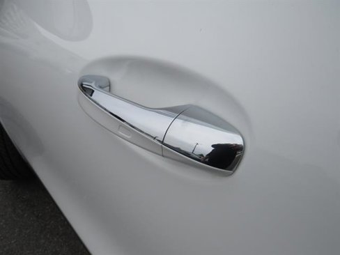 Certified 2025 Mercedes-Benz GLA 250 4MATIC image 29