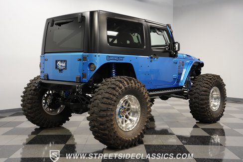Used 2010 Jeep Wrangler Rubicon w/ PWR Convenience Group image 12