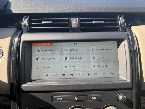 Used 2020 Land Rover Discovery SE image 19