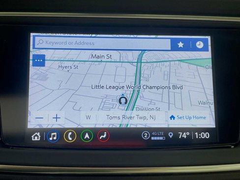 Used 2024 Buick Enclave Avenir w/ Avenir Technology Package image 11